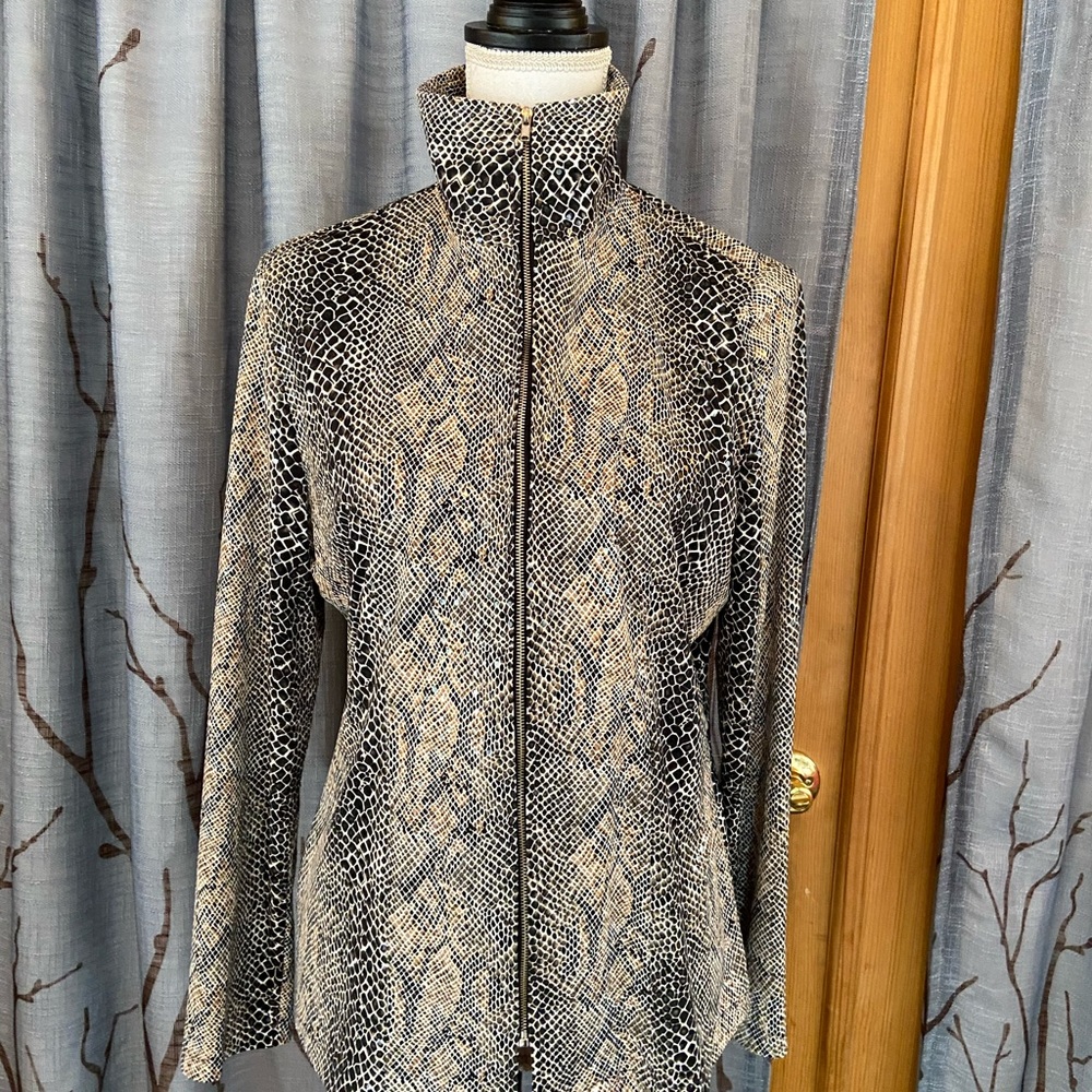Misook XS oversized reptile print jacket sequins